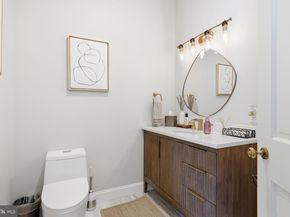 7 Woodland Road, Newtown PA 18940