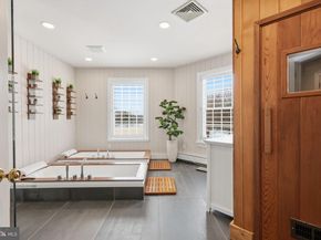 7 Woodland Road, Newtown PA 18940