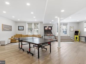 7 Woodland Road, Newtown PA 18940