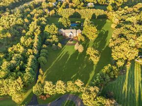 7 Woodland Road, Newtown PA 18940