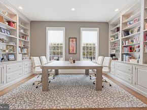 7 Woodland Road, Newtown PA 18940