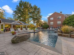 7 Woodland Road, Newtown PA 18940