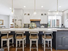 7 Woodland Road, Newtown PA 18940