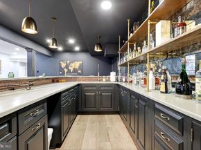 7 Woodland Road, Newtown PA 18940