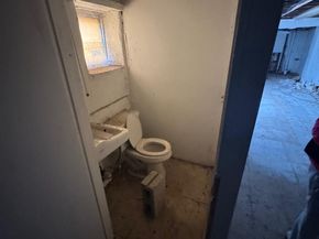 5801 Brush Road, Philadelphia PA 19138