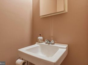 2189 Schaeffer Road, Abington PA 19001