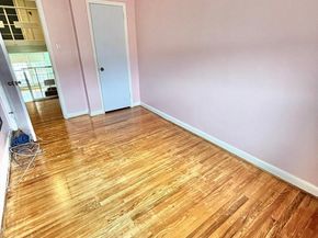 1827 Arnold Street, Philadelphia PA 19152