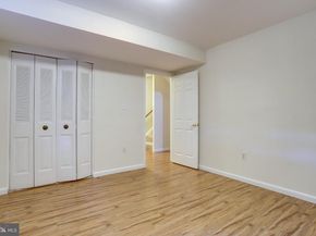 3032 Seven Oaks Place, Falls Church VA 22042