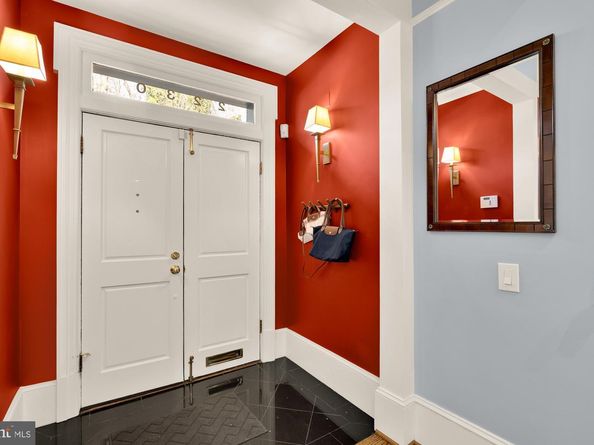 2230 NW Decatur Place NW, Washington DC 20008