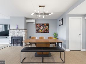 200 Lombard Street 717, Philadelphia PA 19147