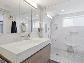 200 Lombard Street 717, Philadelphia PA 19147