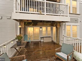 3322 Lakeside View Drive 33, Falls Church VA 22041