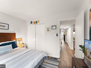 3322 Lakeside View Drive 33, Falls Church VA 22041