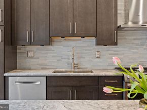 967 N Randolph Street, Philadelphia PA 19123