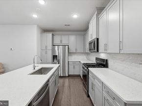 13334 Arrowbrook Centre Drive 112, Herndon VA 20171