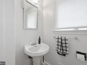 2829 29TH Place NW, Washington DC 20008