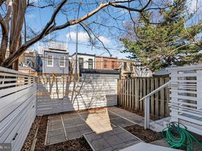 654 Acker Place NE, Washington DC 20002