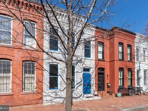 654 Acker Place NE, Washington DC 20002