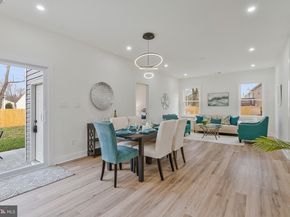 656 Stuart Court, Herndon VA 20170