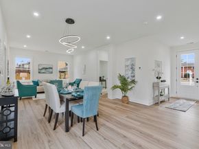 656 Stuart Court, Herndon VA 20170