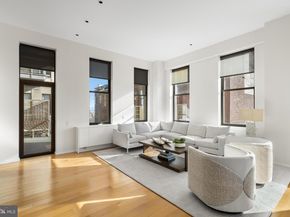 210 W Washington Square 6SW, Philadelphia PA 19106