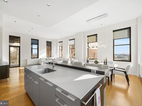 210 W Washington Square 6SW, Philadelphia PA 19106