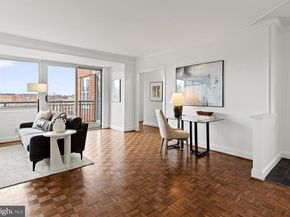 3900 Watson Place NW A 8E, Washington DC 20016