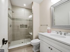 609 Kingsley Road SW, Vienna VA 22180