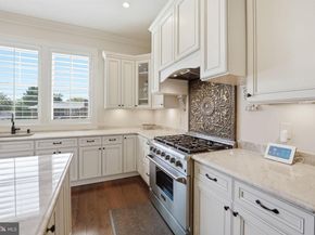 609 Kingsley Road SW, Vienna VA 22180