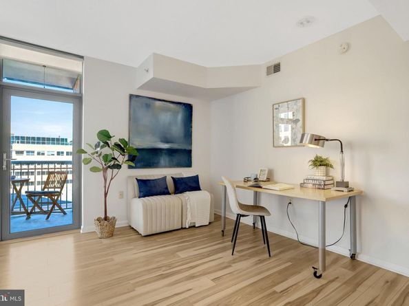 851 N Glebe Road 812, Arlington VA 22203