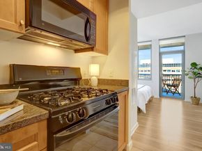 851 N Glebe Road 812, Arlington VA 22203