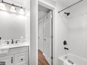 21112 Midday Lane, Sterling VA 20164