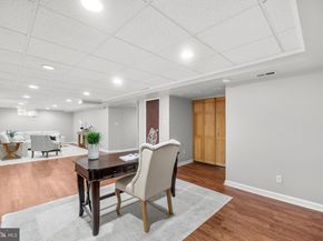 21112 Midday Lane, Sterling VA 20164