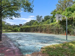 2630 Adams Mill Road NW T06, Washington DC 20009