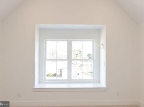 419 W 6TH Avenue, Conshohocken PA 19428