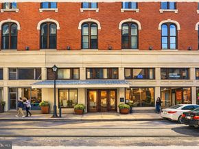 105 S 12TH Street 302, Philadelphia PA 19107