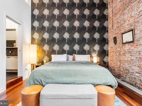 105 S 12TH Street 302, Philadelphia PA 19107