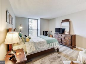 1101 S Arlington Ridge Road 305, Arlington VA 22202