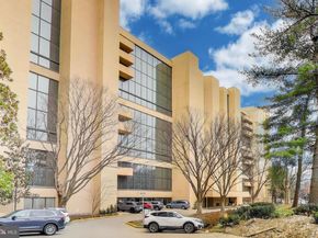 1101 S Arlington Ridge Road 305, Arlington VA 22202