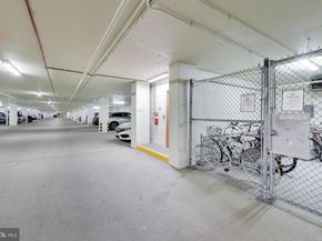 1101 S Arlington Ridge Road 305, Arlington VA 22202