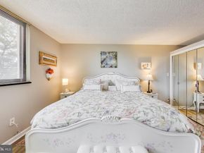 1101 S Arlington Ridge Road 305, Arlington VA 22202