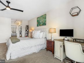 21439 Valley Forge Circle 1439, King Of Prussia PA 19406