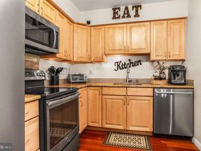 21439 Valley Forge Circle 1439, King Of Prussia PA 19406