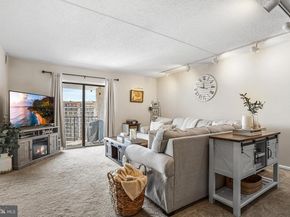 21439 Valley Forge Circle 1439, King Of Prussia PA 19406