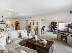 21439 Valley Forge Circle 1439, King Of Prussia PA 19406