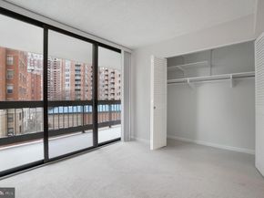 3800 Fairfax Drive 213, Arlington VA 22203