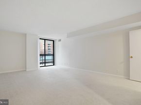 3800 Fairfax Drive 213, Arlington VA 22203