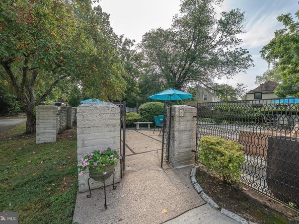 8208 New Second Street, Elkins Park PA 19027