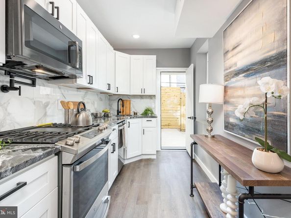 2536 N Lee Street, Philadelphia PA 19125