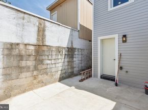 2536 N Lee Street, Philadelphia PA 19125